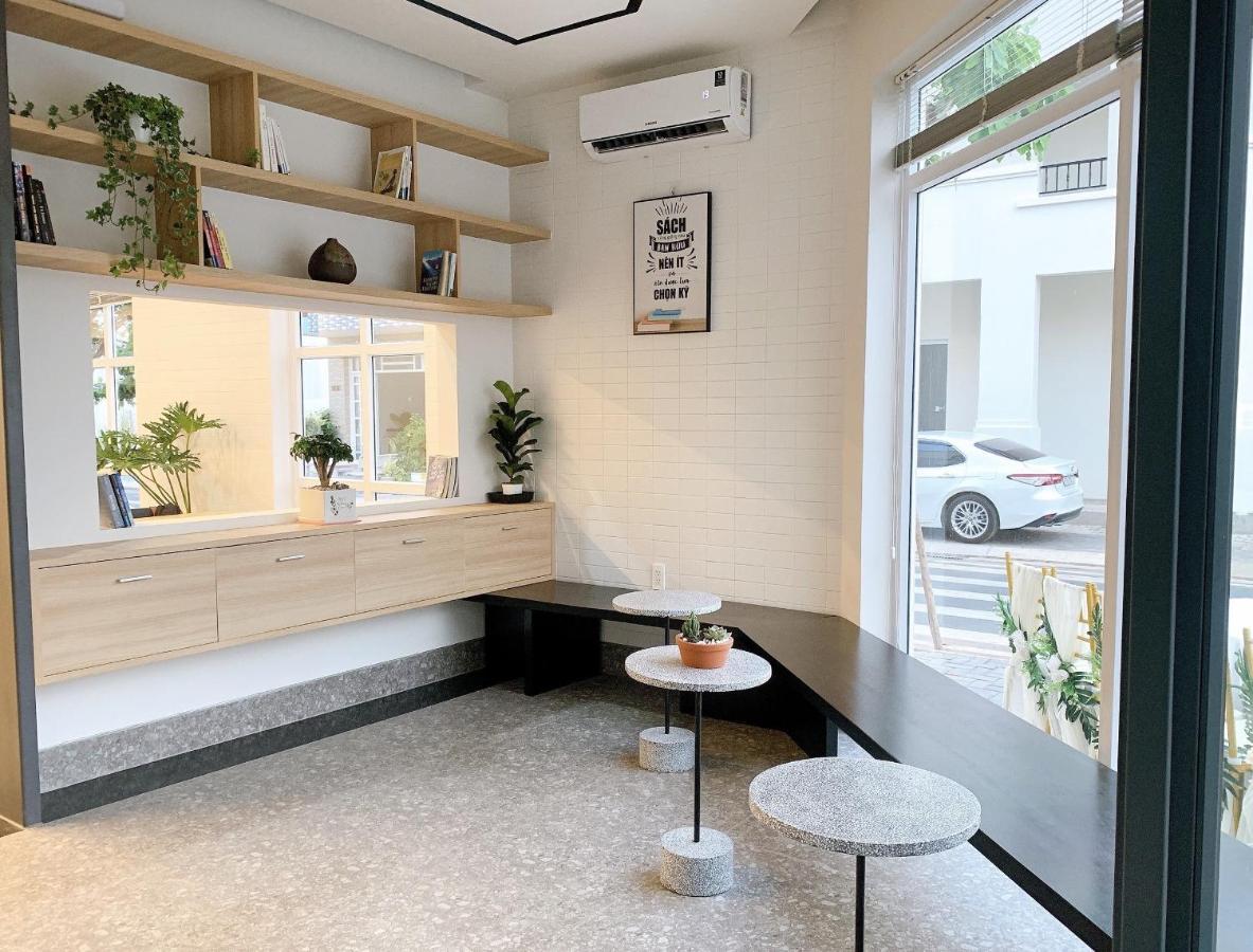 La Homestay Long Xuyên 外观 照片