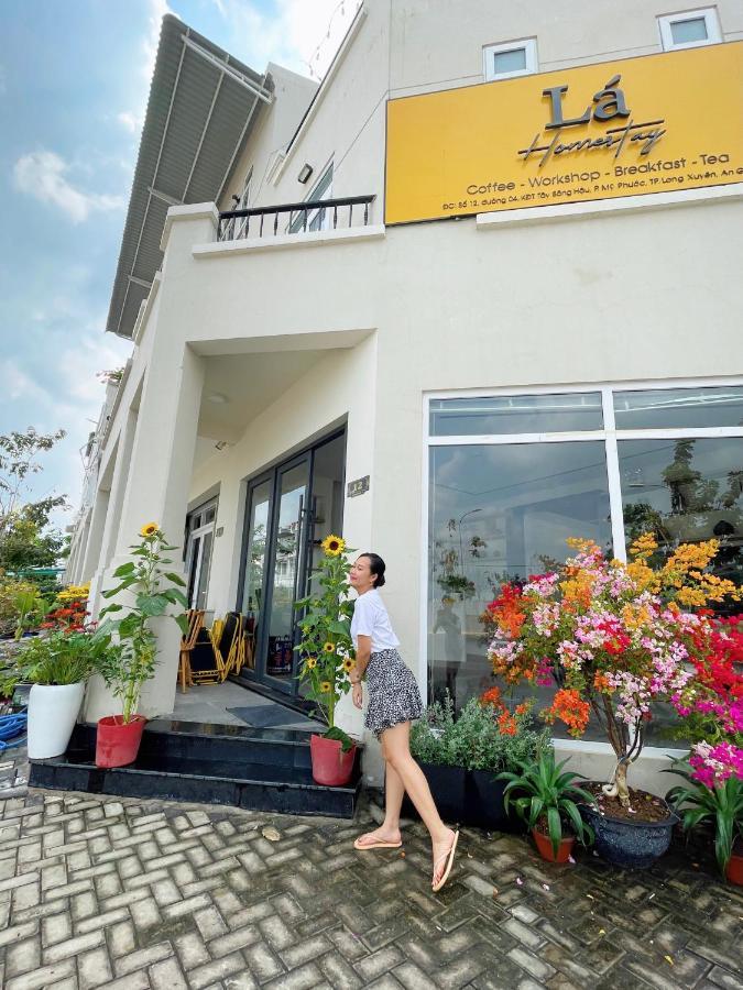 La Homestay Long Xuyên 外观 照片