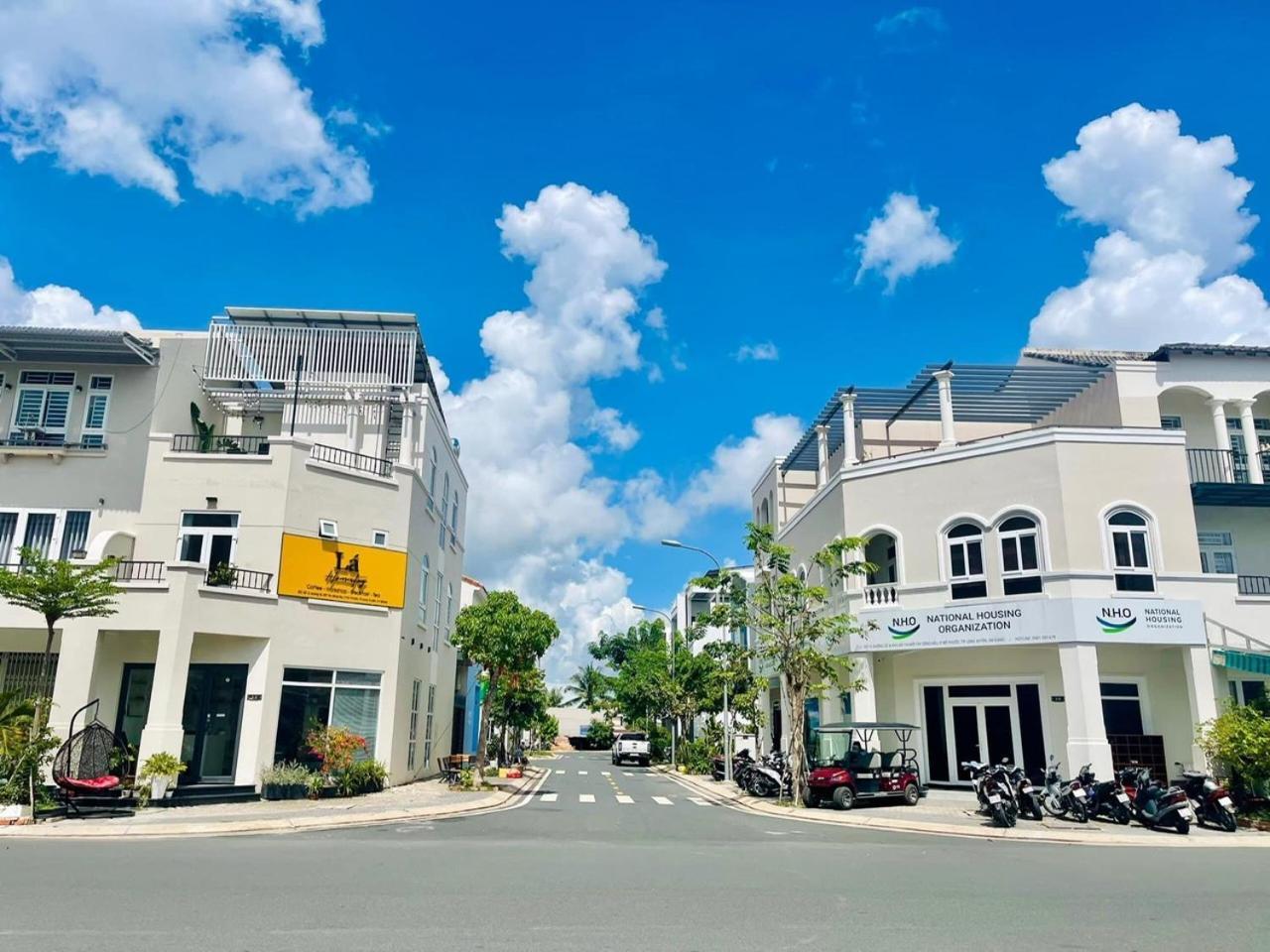 La Homestay Long Xuyên 外观 照片